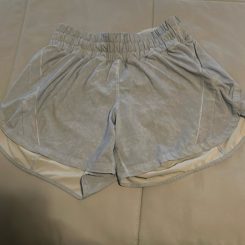 Lululemon track that shorts